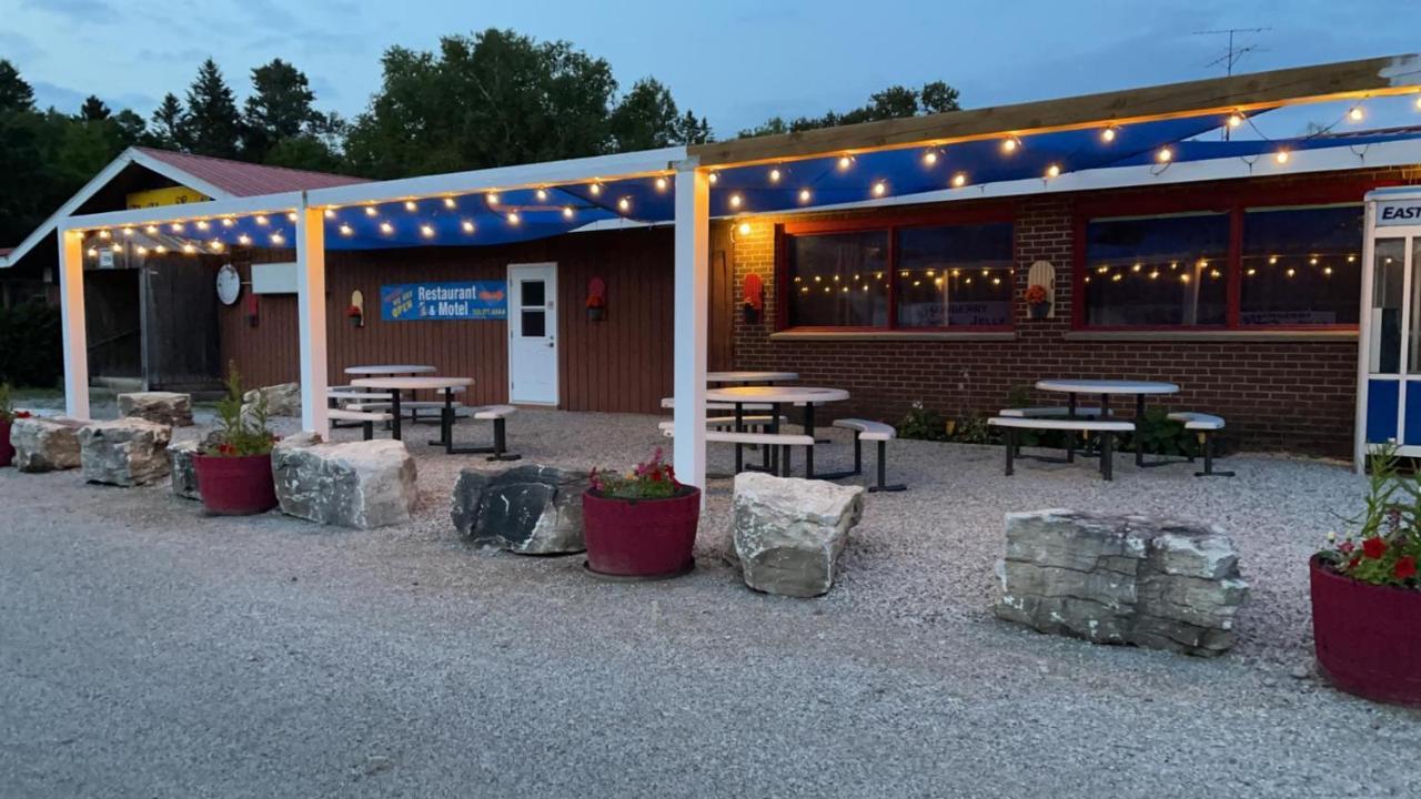 Huron Sands Motel And Restaurant Providence Bay Zewnętrze zdjęcie