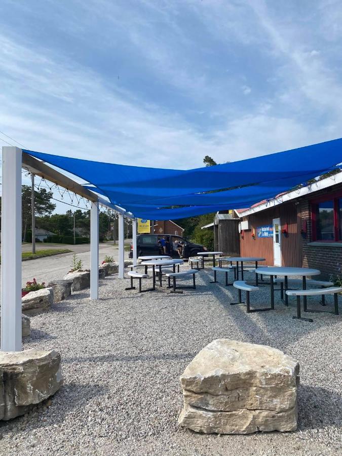 Huron Sands Motel And Restaurant Providence Bay Zewnętrze zdjęcie
